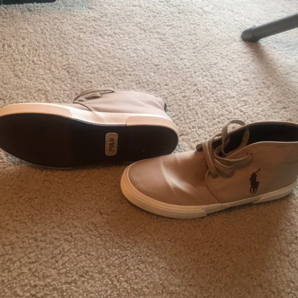 Shoes - Picture 3 of 3